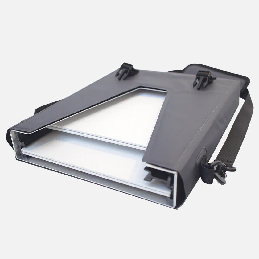 u.go Plein Air Wet Panel Carrier - Medium