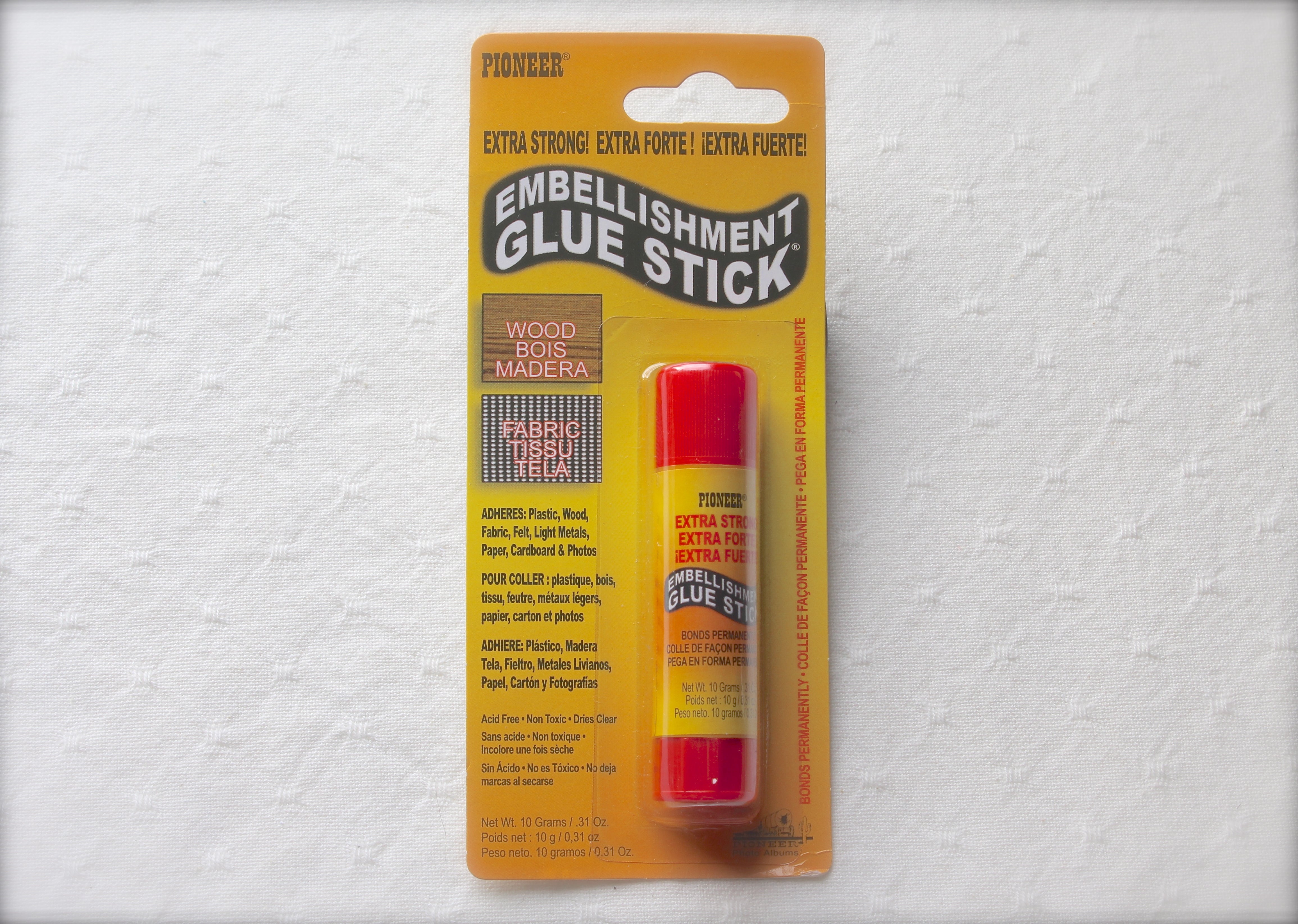 Pioneer Embellishment Glue Stick