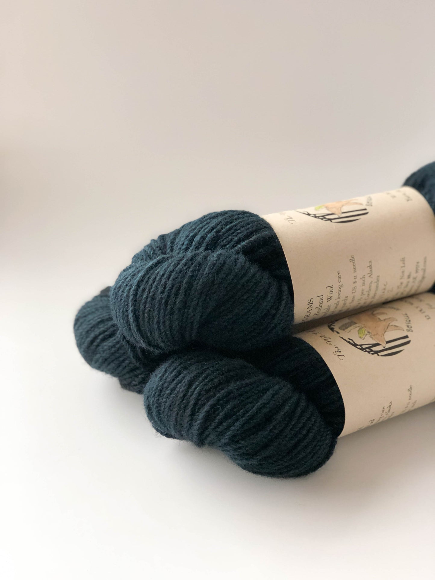 Bosque Amistoso 12 ply Wool | Wake
