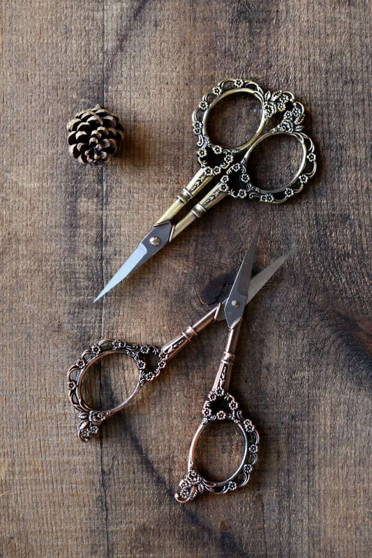 Victorian Scrollwork Scissors