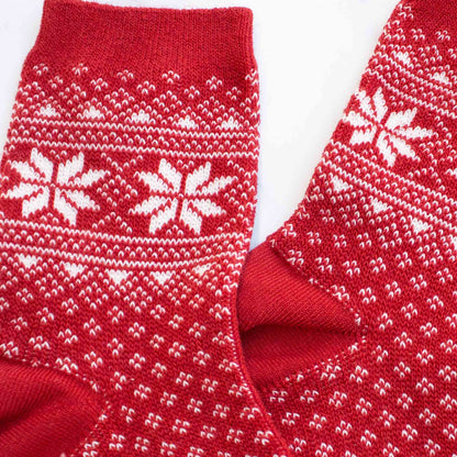 Women's Snowflake-Motif Comfort Socks