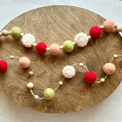 Felt Ball and Wood Bead Garland Craft Kit with Felted Wool P