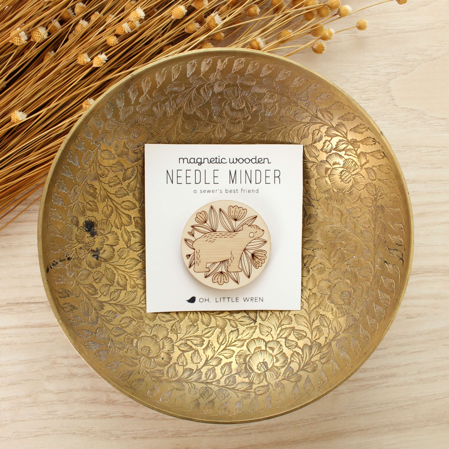 Wood Bear Needle Minder