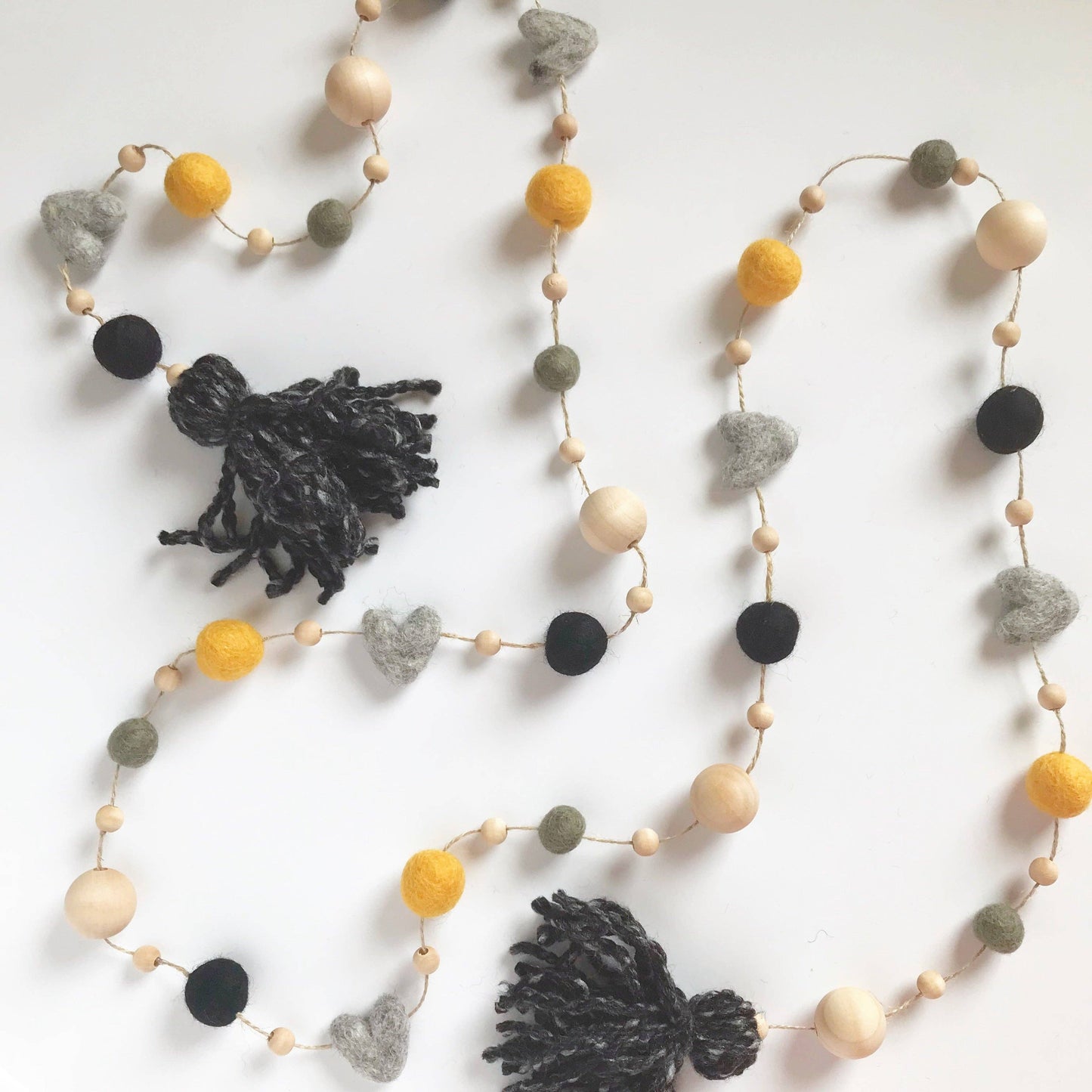 Felt Ball and Wood Bead Garland Craft Kit | Black and Gold