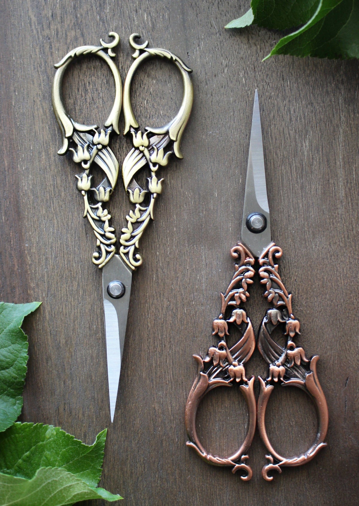 Tulip Garden Embroidery Scissors