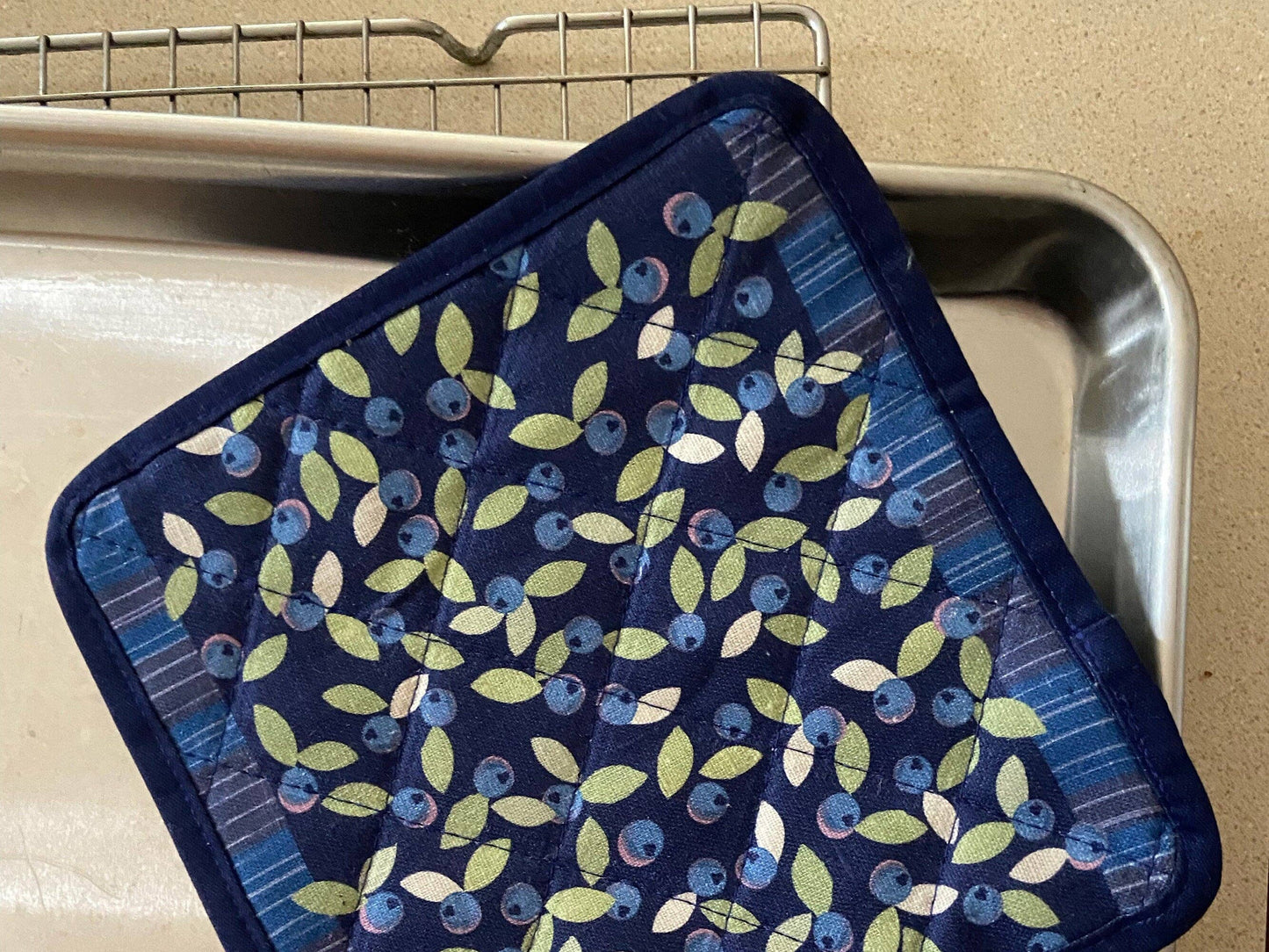 Be Wild Blueberry Linen Pot Holder