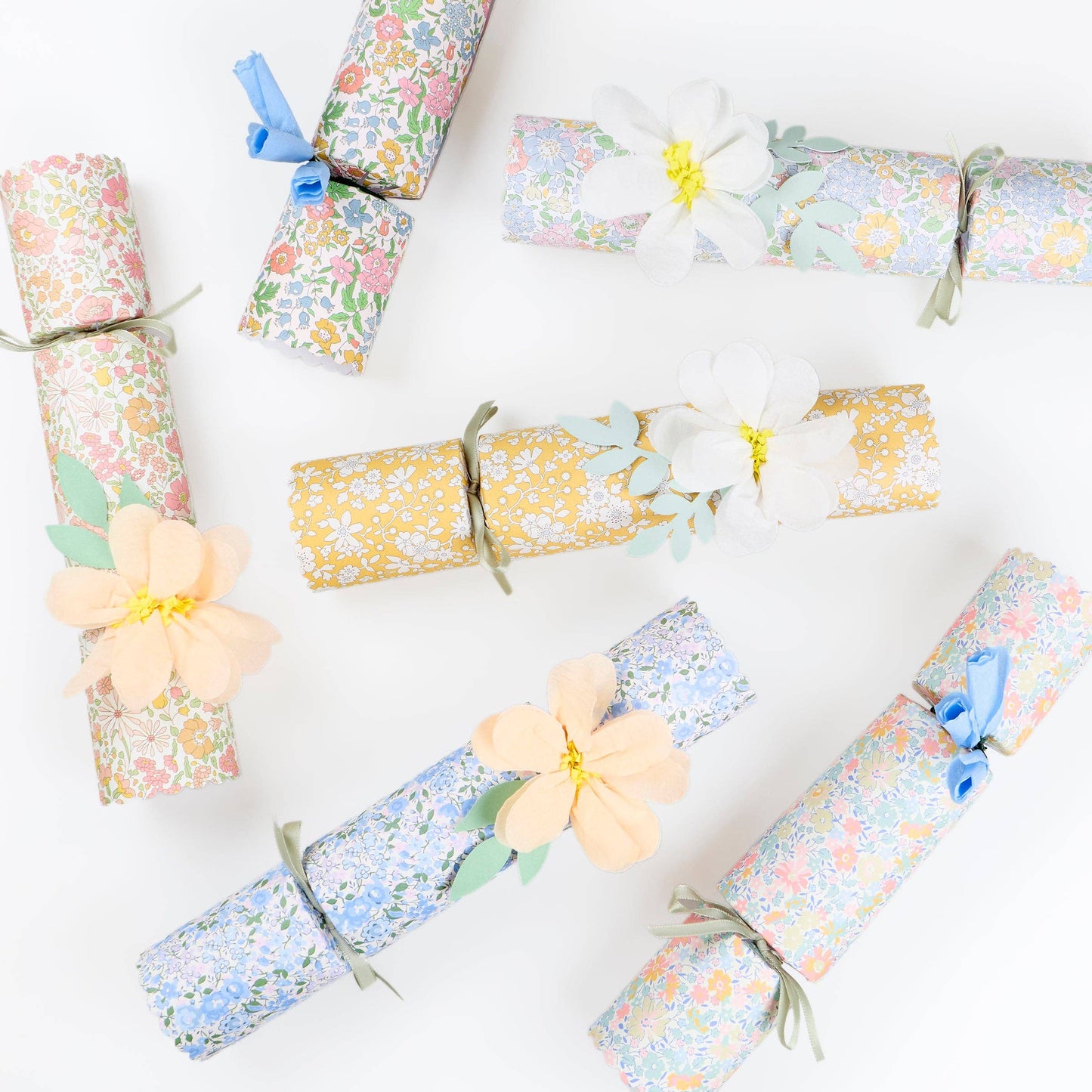 Meri Meri x Liberty Paper Flower Crackers