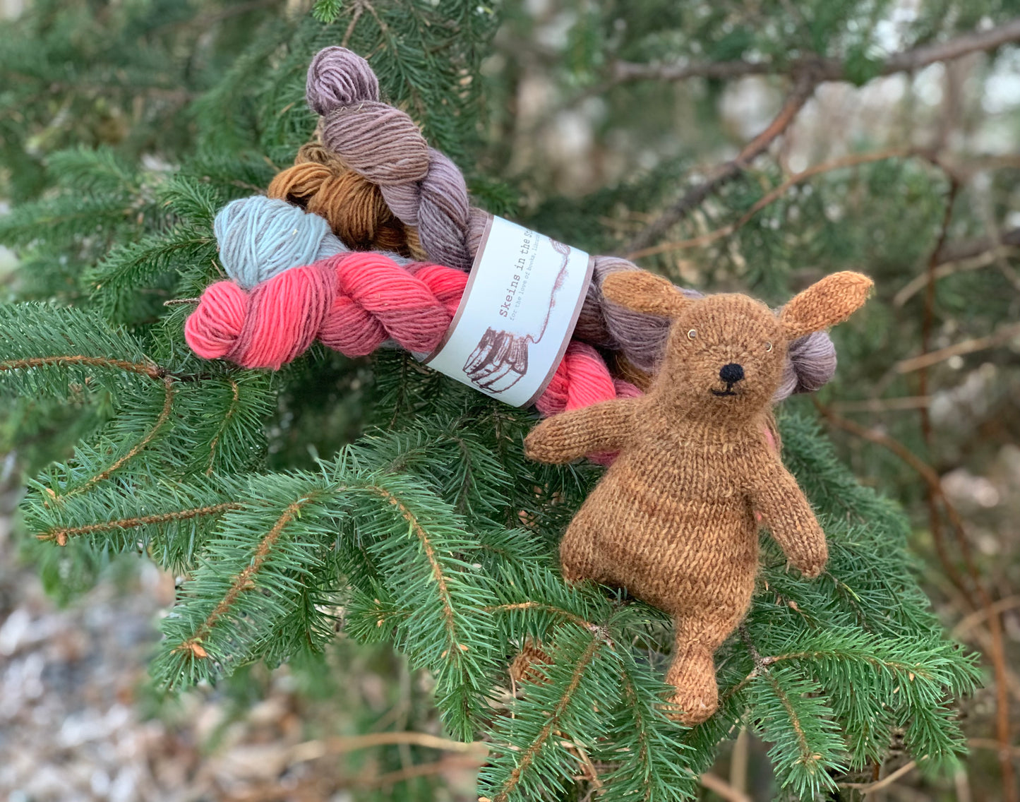 Skeins in the Stacks The Big Fir-Tree Minis with Book