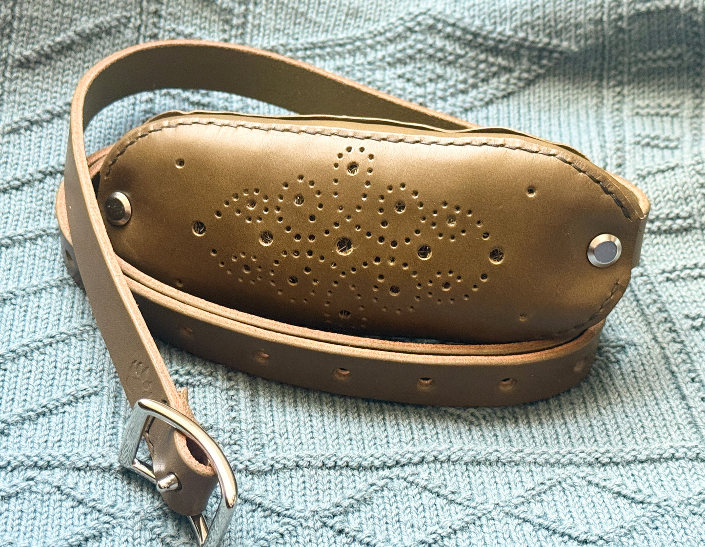 Traditional Knitting Belt By Carson Kent