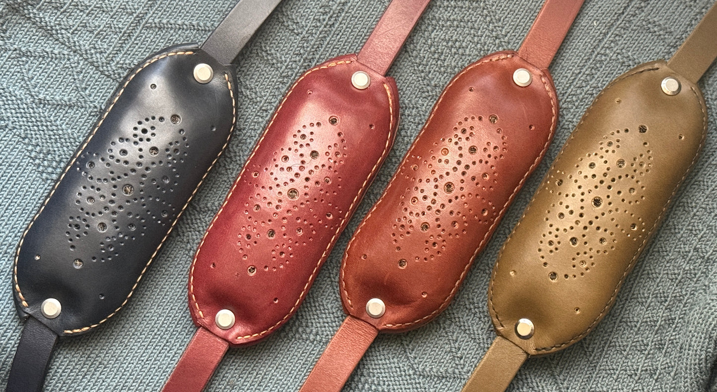 Traditional Knitting Belt By Carson Kent