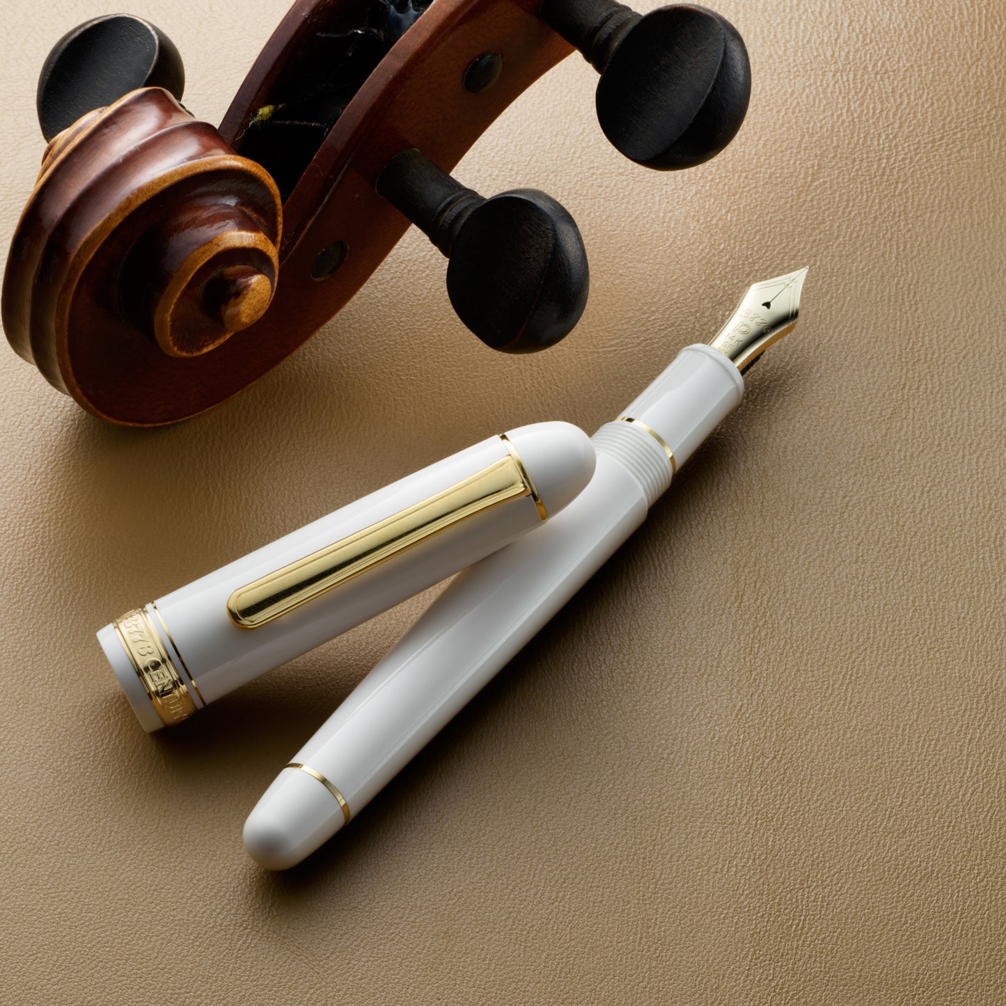 #3776 Century Fountain Pen | #2 White & Gold Trim