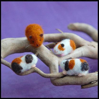 Guinea Pigs Felting Kit