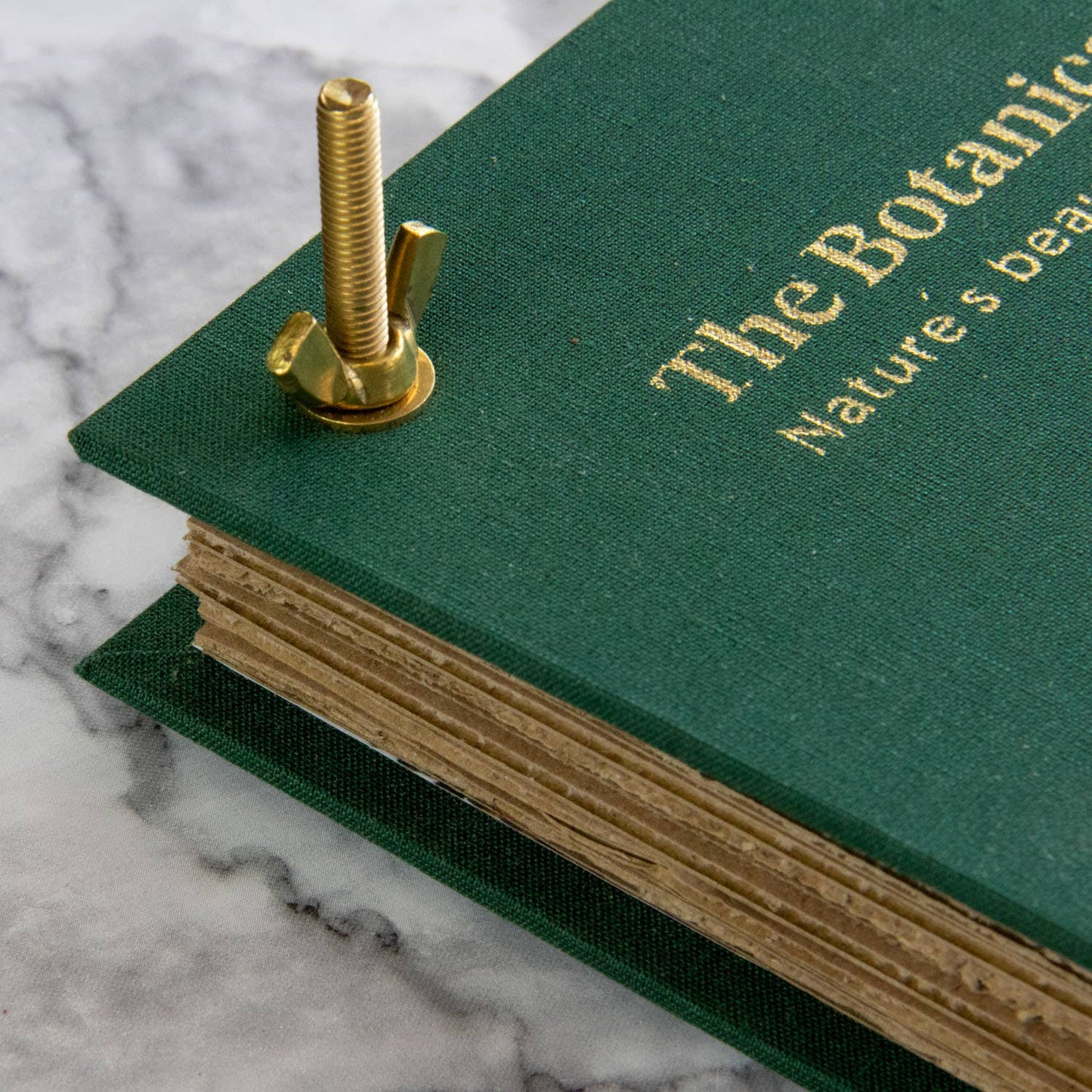 The Botanical Flower Press – Linen Cover & Gold Foil