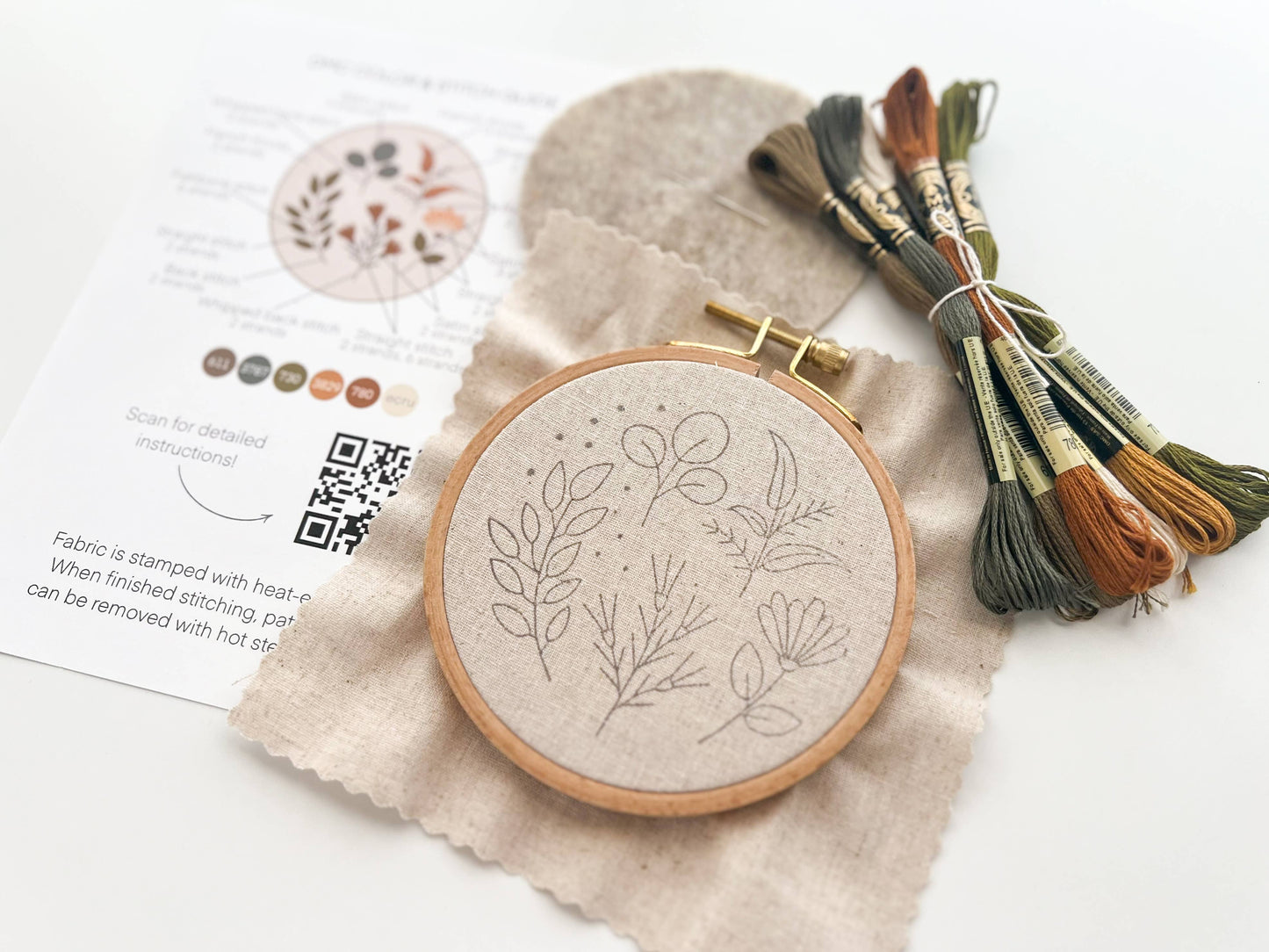 Botanical embroidery kit, beginner embroidery DIY kit