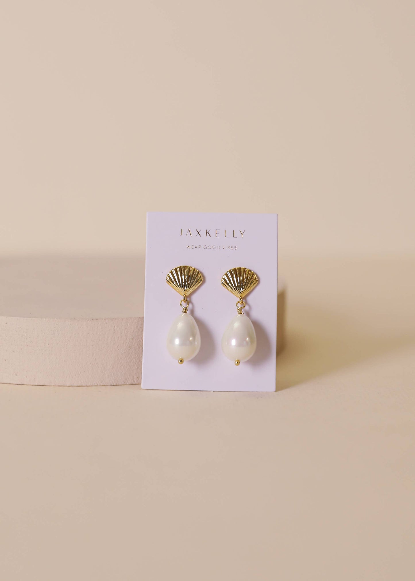 Seashell Pearl Drop Gold Earrings