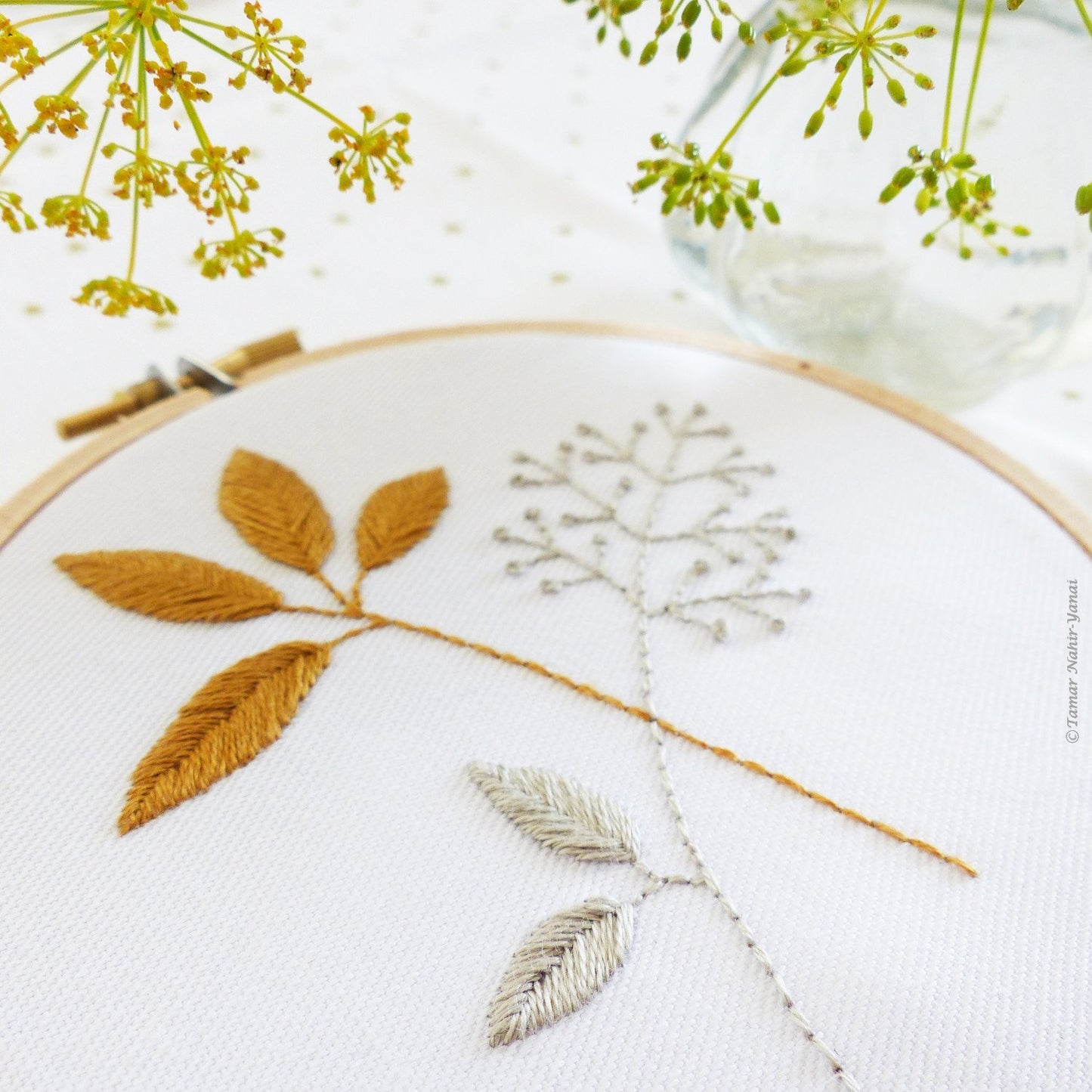 Gold & Gray Leaves 4" Embroidery Kit