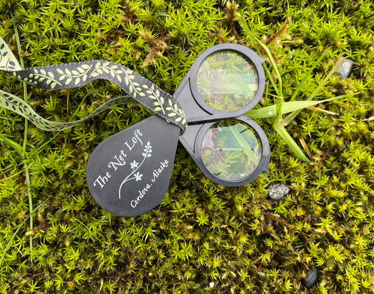 Net Loft Nature Journaling  Pocket Magnifier 2- 5x plastic lenses