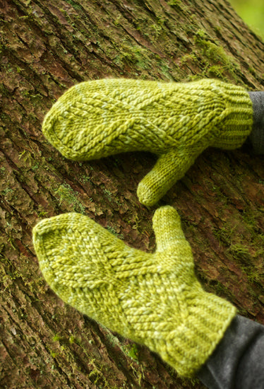 Sitka Spruce Hat and Mitts
