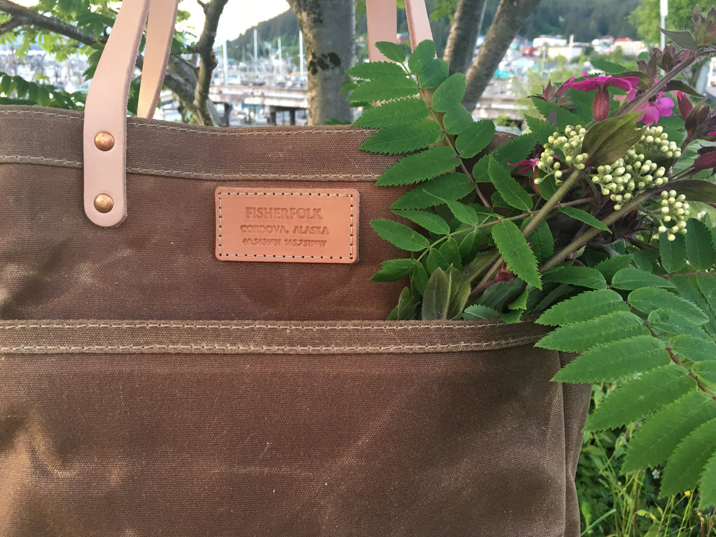 FisherFolk Waxed Canvas Sturdy Tote | Rust with Natural Handle